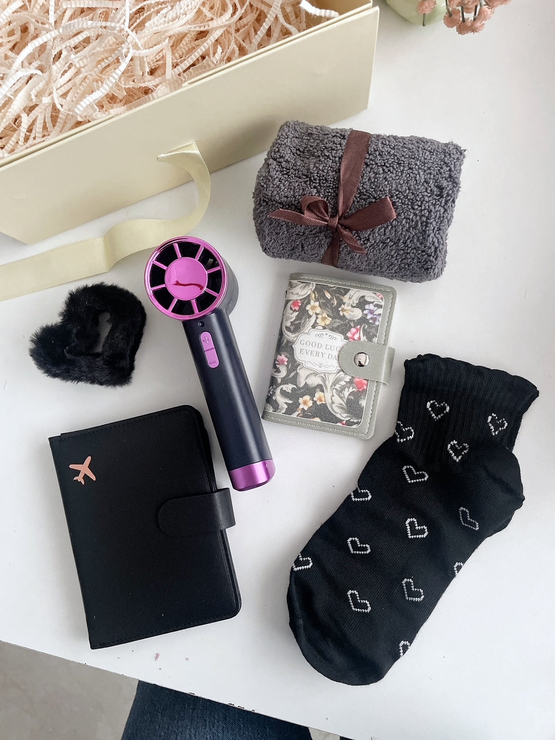 The Cozy Escape Hamper