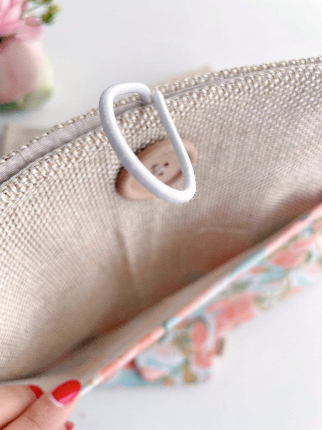 Floral Loom Book Sleeve | 23x27 cm