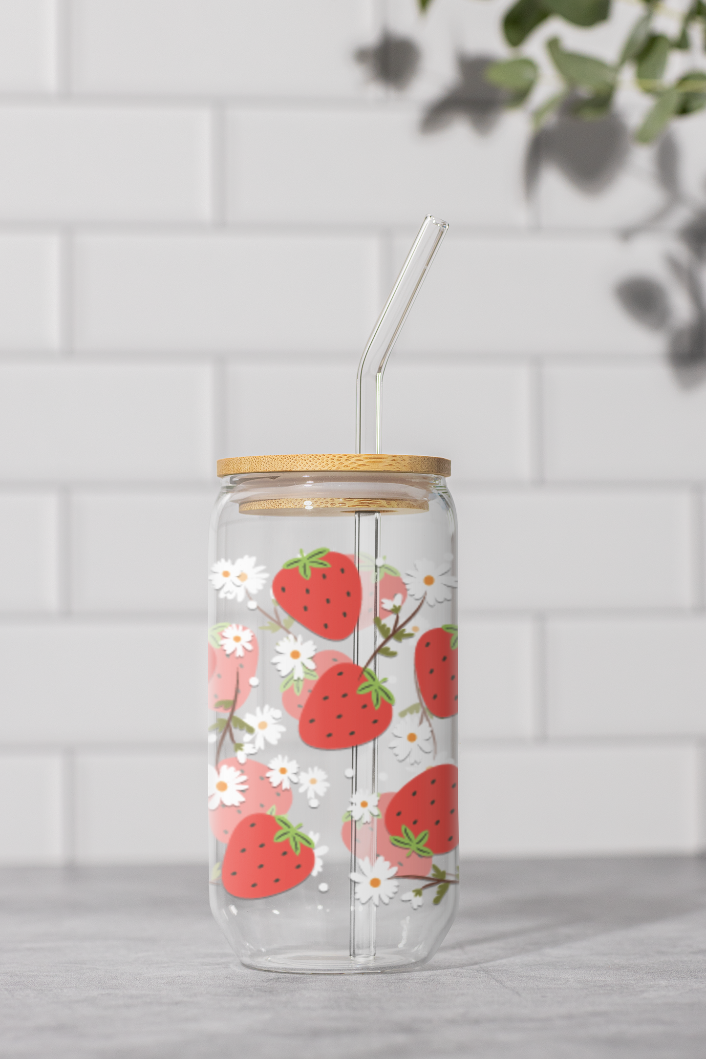 Strawberry Love Glass Can Tumbler with bamboo lid & glass straw | 540 ml
