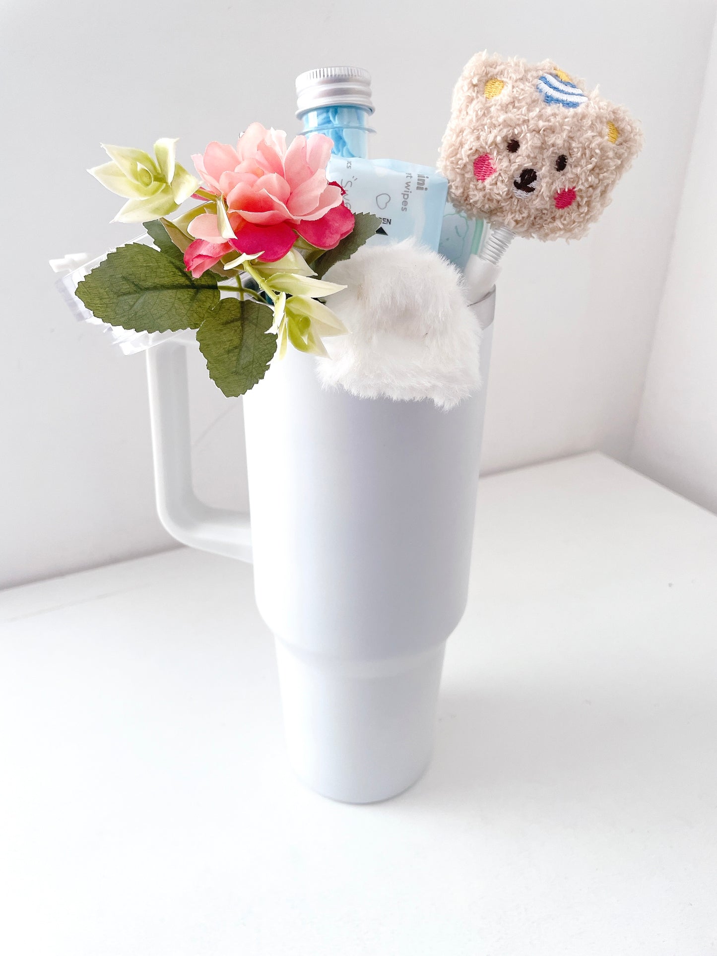 Sip & Bloom Tumbler Bouquet Gift