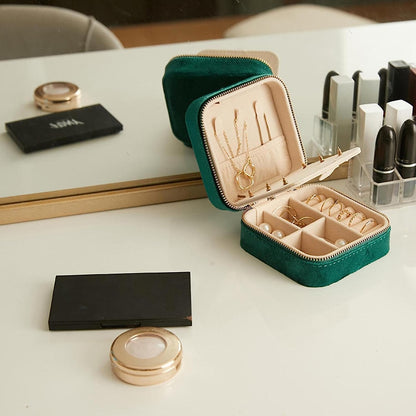 TRODANCE Mini Jewelry Case, Small Travel Jewelry Organizer, Portable Jewelry Box Mini Storage Organizer Display Box For Rings Earrings Necklaces (Pink-4 TRODANCE Mini Jewelry Case, Small Travel Jewelry Organizer, Portable Jewelry Box Mini Storage Organizer Display Box For Rings Earrings Necklaces (Pink-4