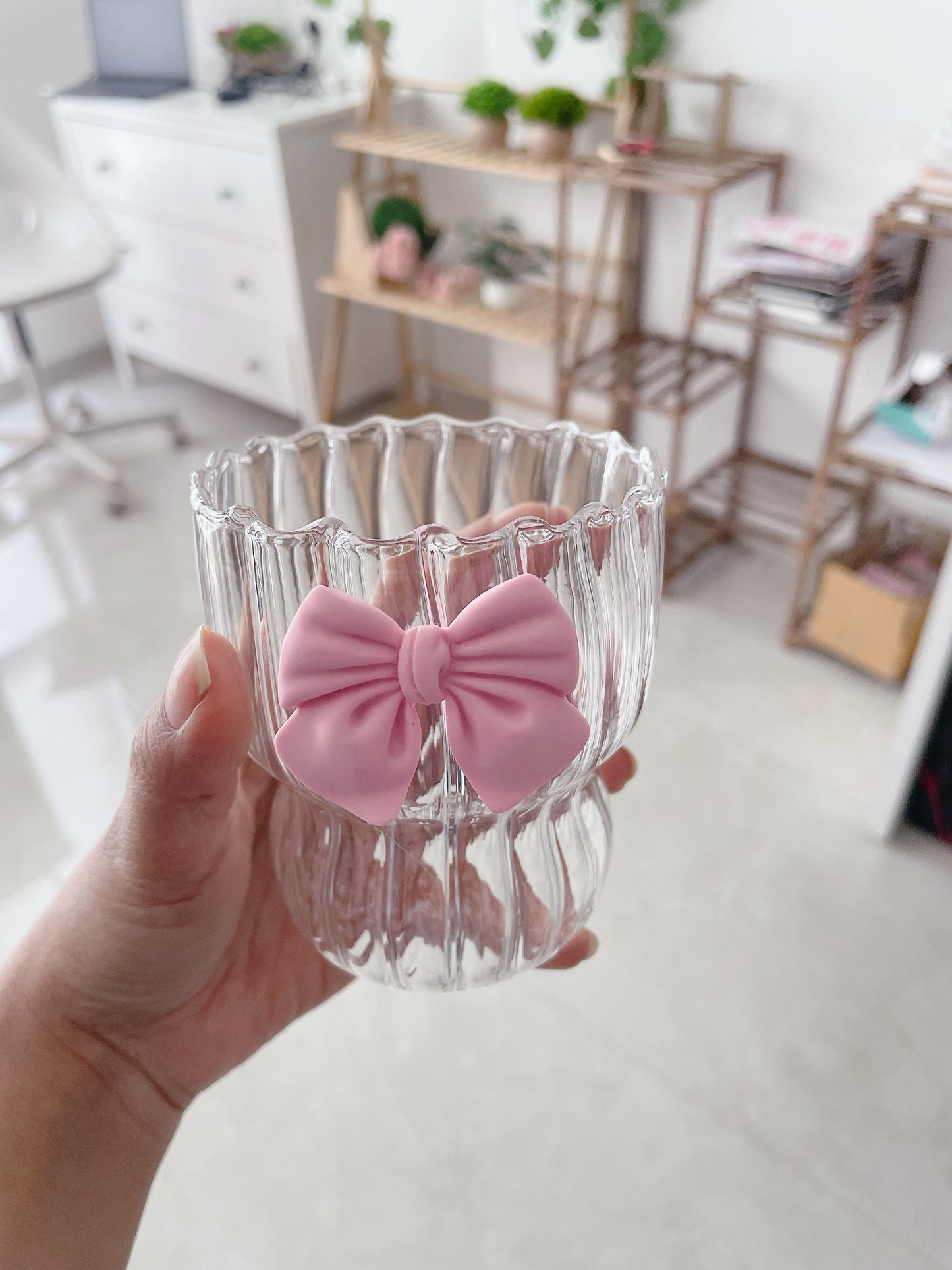 Pretty Bowknot Ribbed Pinteresty Glass | Borosilicate | 280 ml