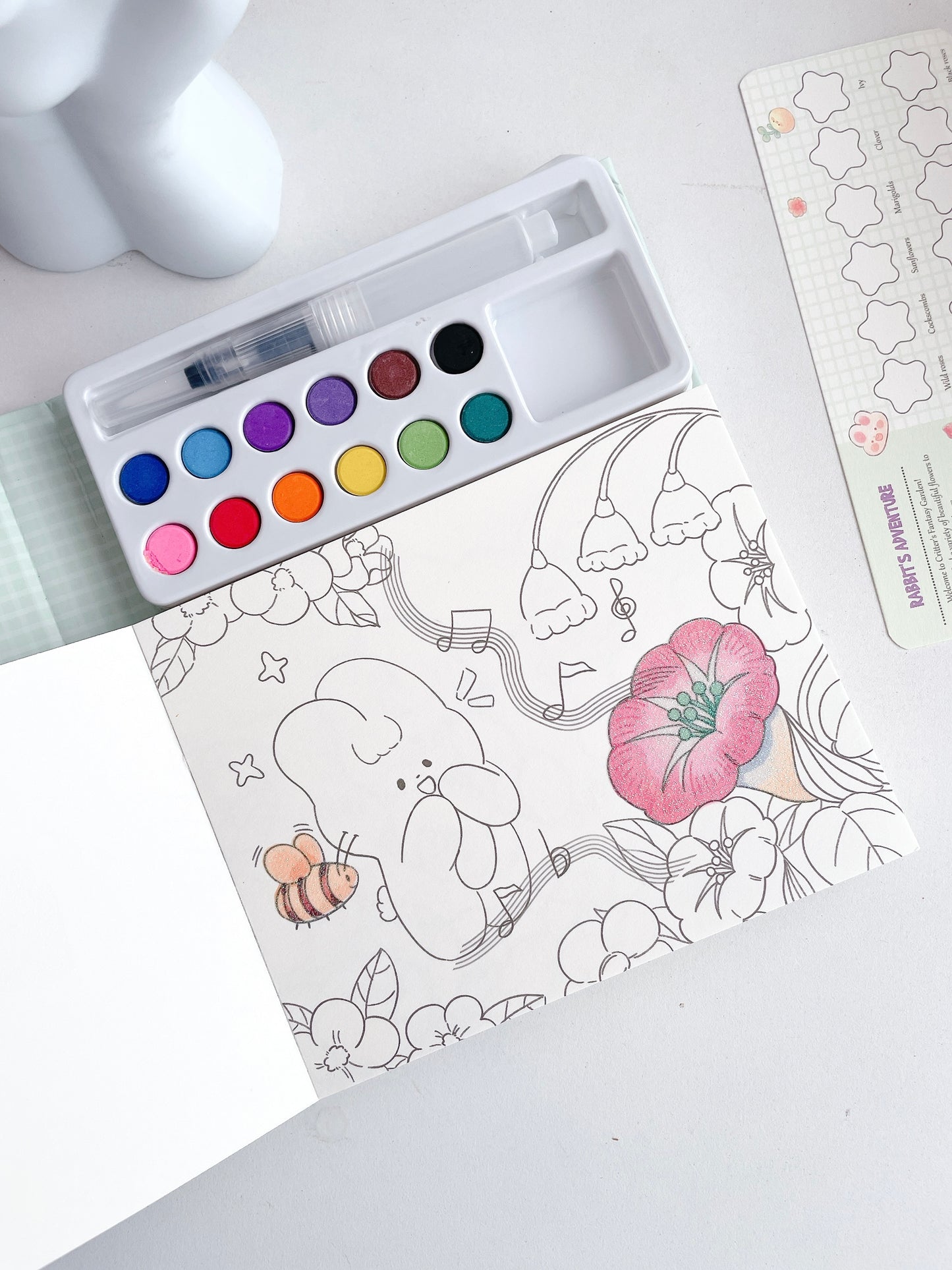 Sweet Pause coloring book