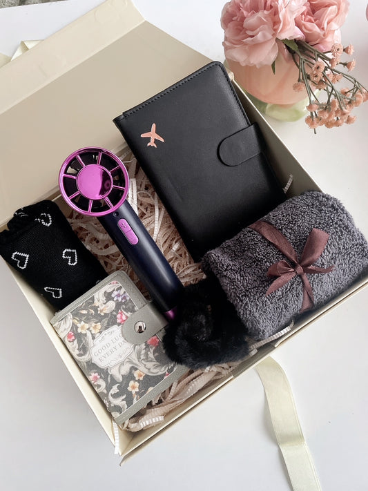 The Cozy Escape Hamper