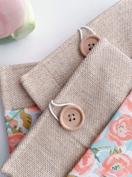 Floral Loom Book Sleeve | 23x27 cm