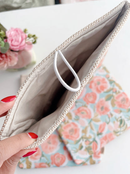 Floral Loom Book Sleeve | 23x27 cm