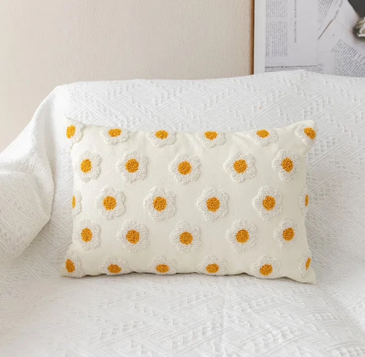 Cozy Daisy Throw Pillow Cover