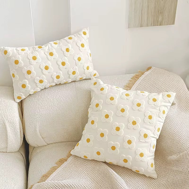 Cozy Daisy Throw Pillow Cover