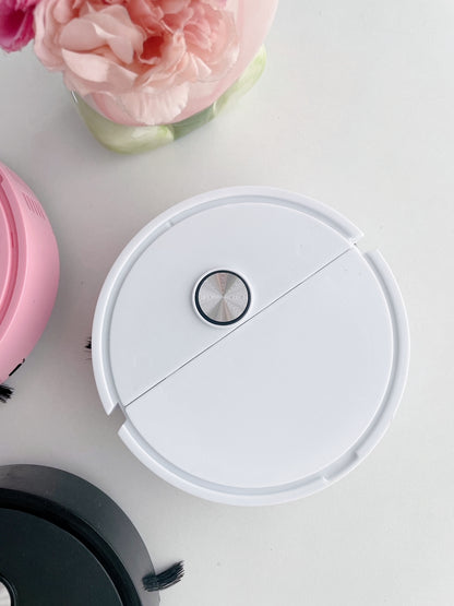 Little Helper Bot – Your Cute Floor Cleaning Buddy