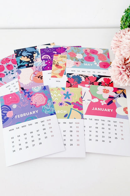 Cute Floral 2025 Calendar Cards with Easel Stand | A6 Size