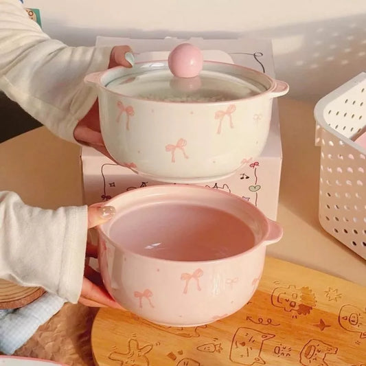Sweet Bow Lidded Pot