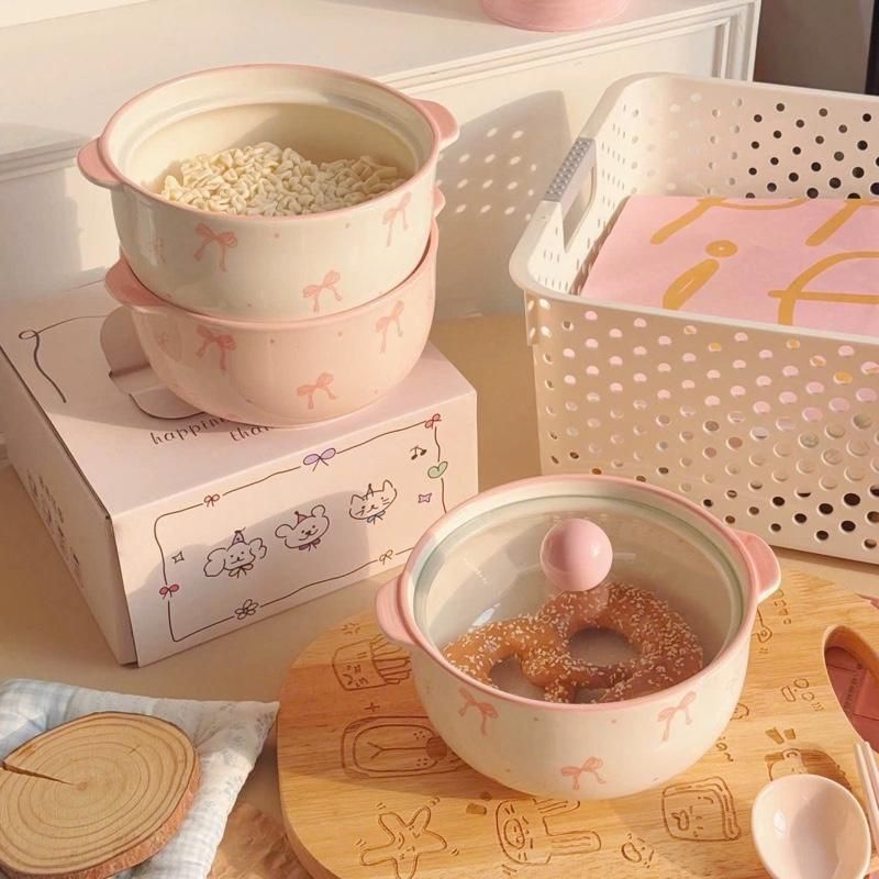 Sweet Bow Lidded Pot