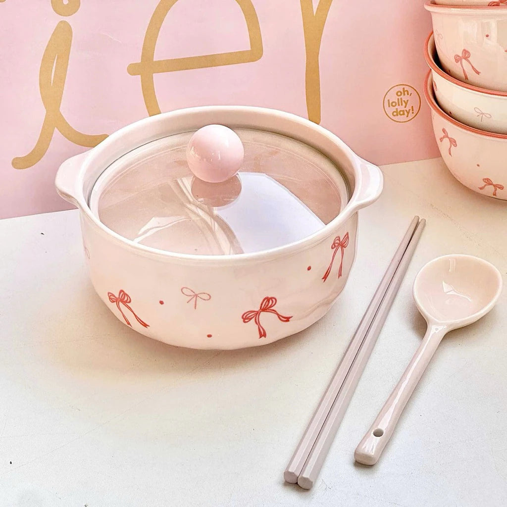 Sweet Bow Lidded Pot