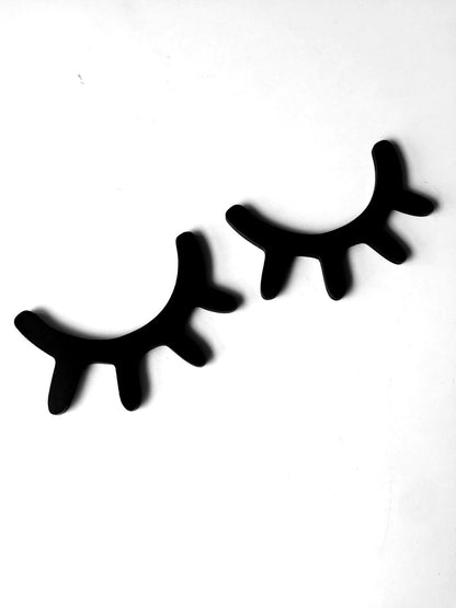 Wooden pair of Dreamy Eyelashes Wall decor | 6"x 4" - Supple Room
