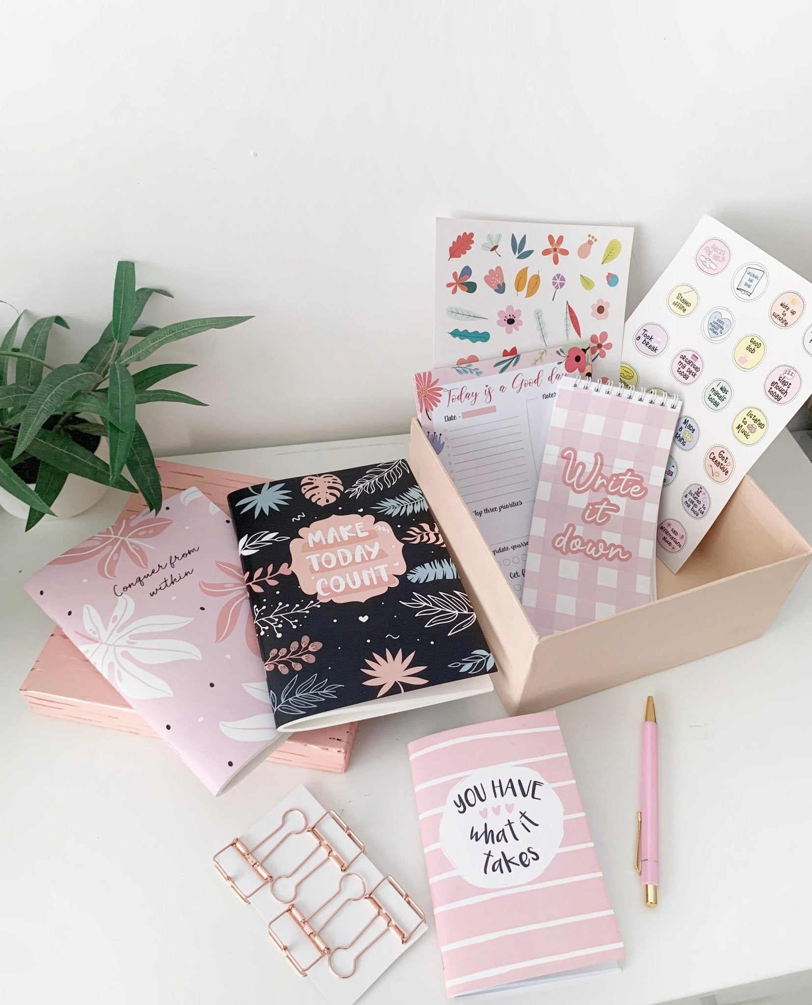 "You are my Happy Place" Gift Hamper | 8x8x2" | PrePacked - Supple Room